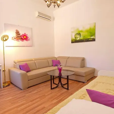 Rajan Apartament
